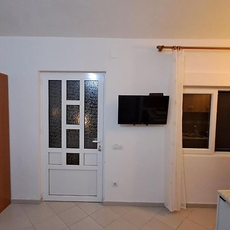 Apartments Sofia Sutomore Exterior photo